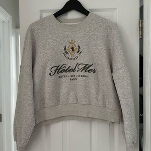 Abercrombie sweatshirt